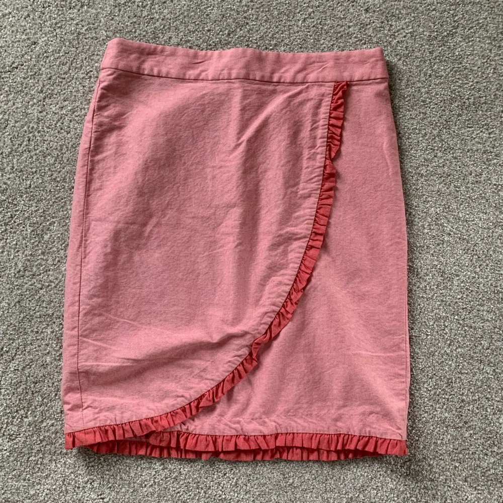 Wrap style straight pink skirt. EUC!!